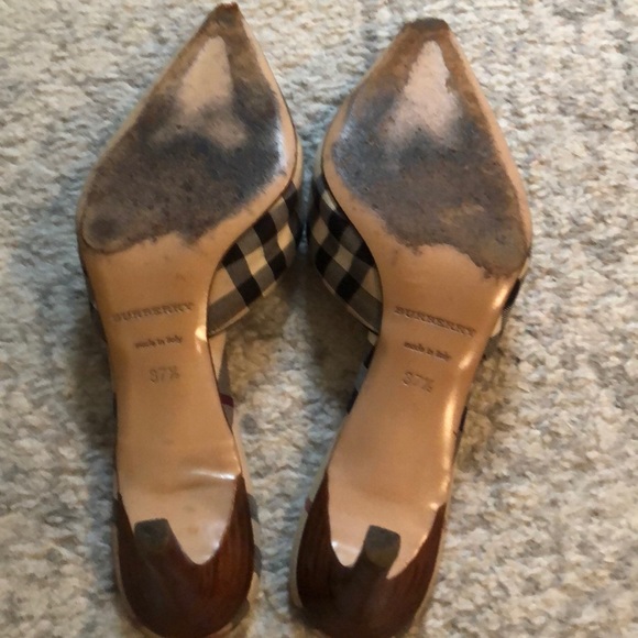 Burberry Mules - Picture 2 of 3
